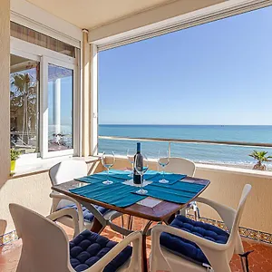 Fantastic Views , On The Location In Apartamento Torremolinos